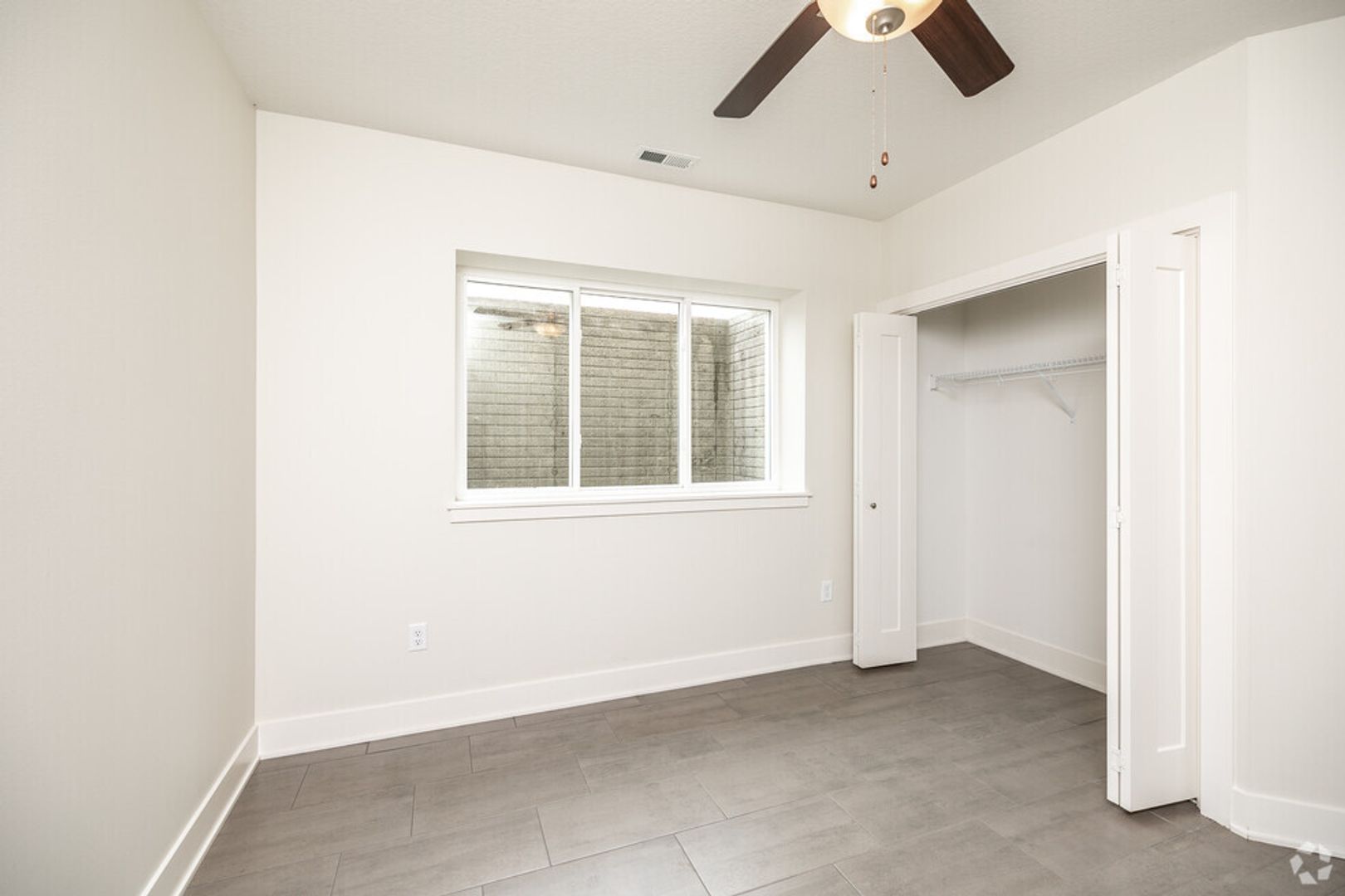 Platinum Pointe 21 of 22