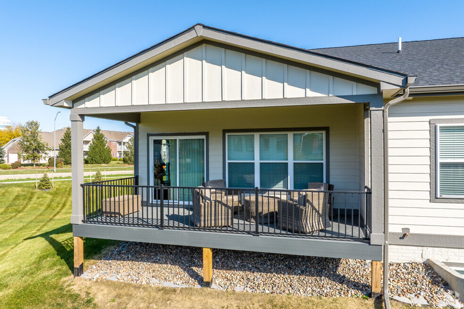 Platinum Pointe 9 of 12