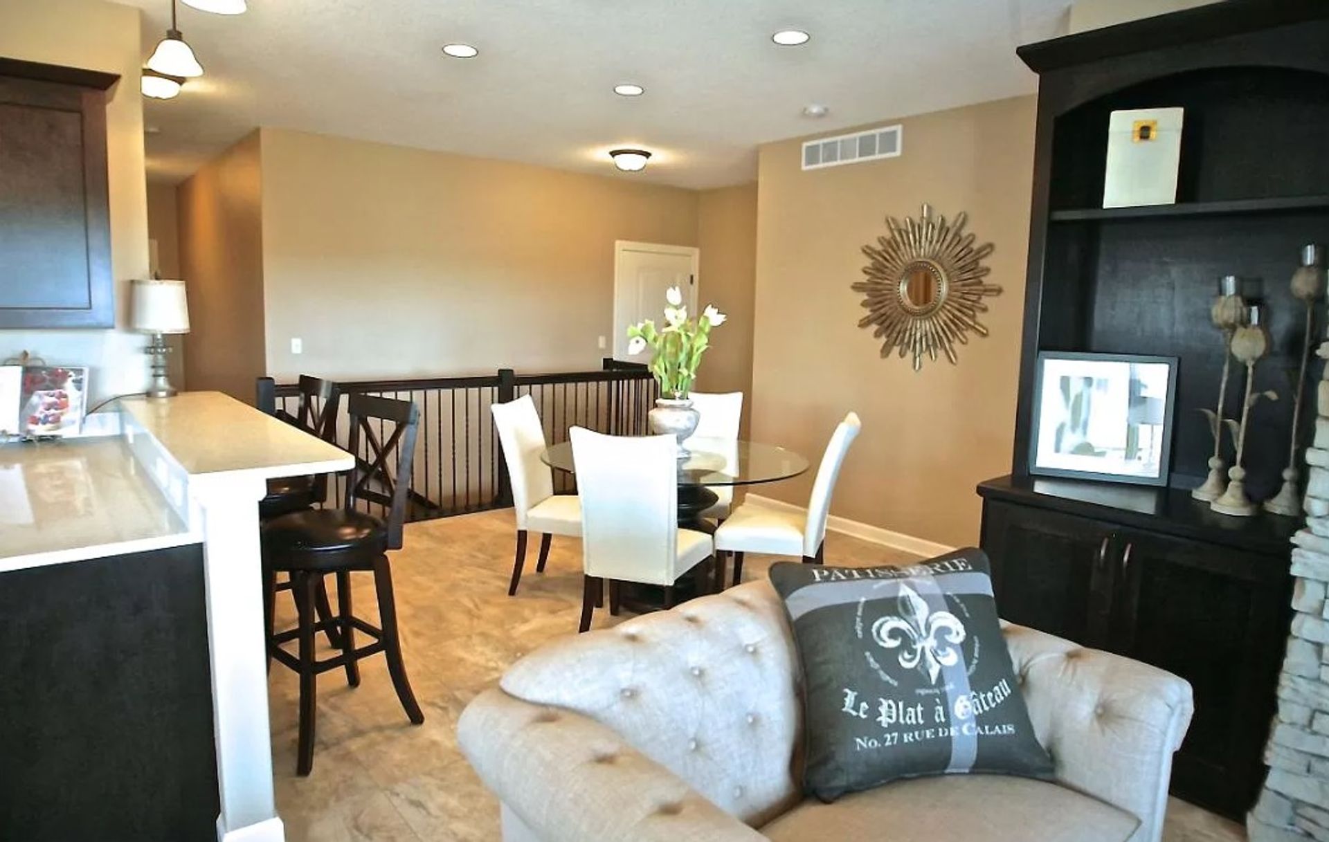 Centennial Pointe West 9 of 12