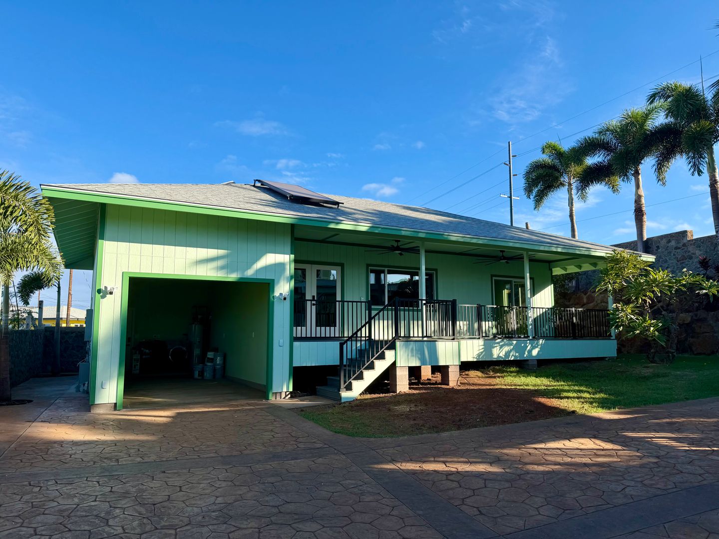 Lahaina Apartment: 1276 Nahale Place