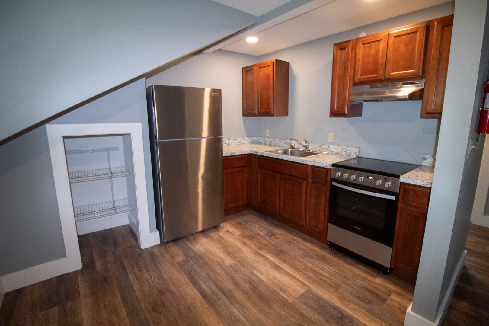 Bennington Apartment: 219 Pleasant Street
