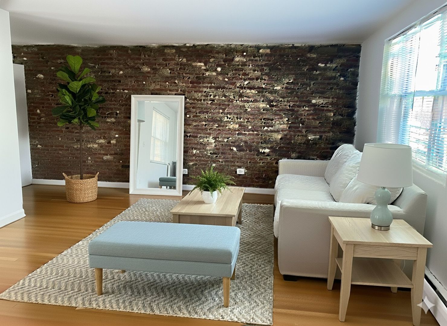 Wayne Apartment: 430 E. Lancaster Avenue