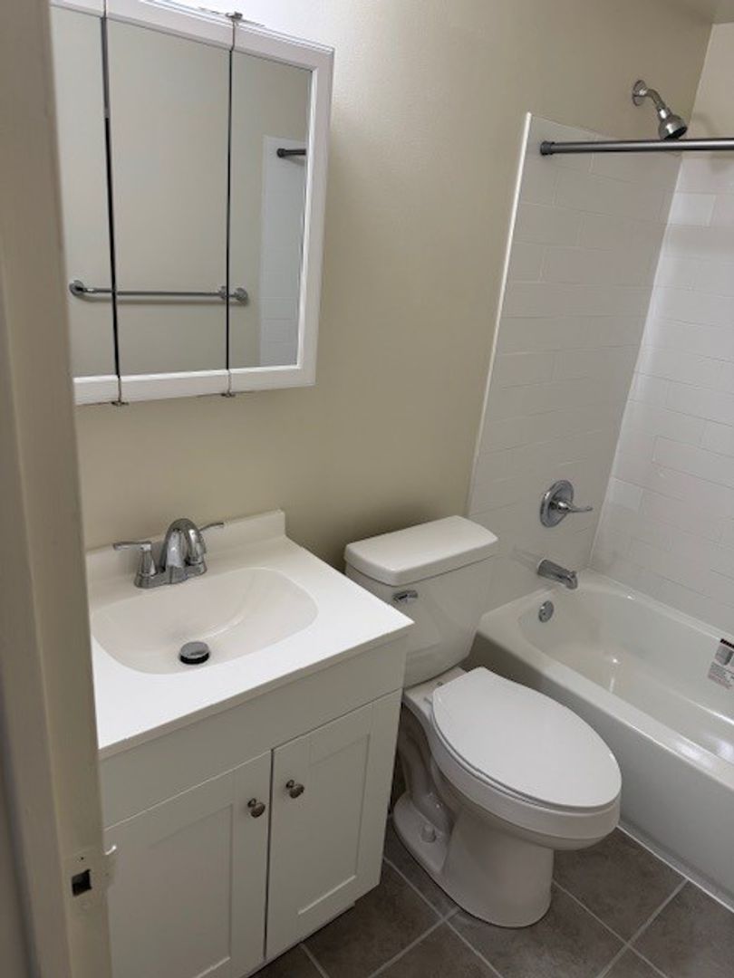 Bethlehem Apartment: 2132 Pennsylvania Avenue