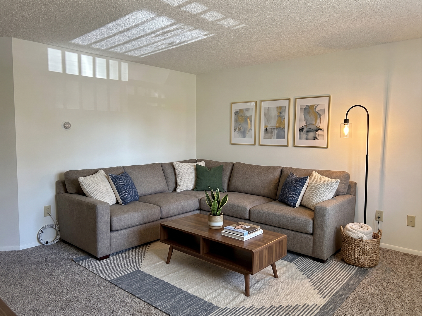 Lansdale Apartment: 319 Whites Road