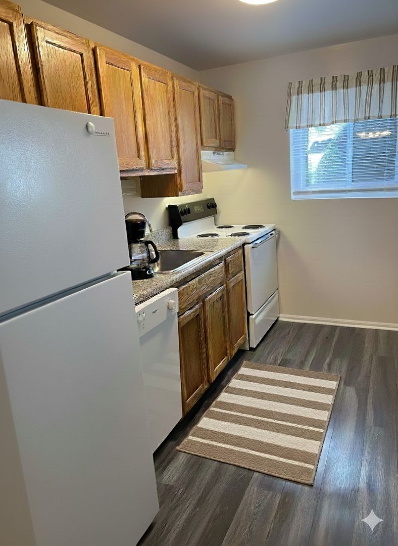 Aston Apartment: 700 Cherry Tree Road