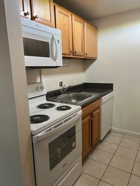 1 Bedroom Rental – 937 Chester Pike, Unit 00 - 3D, Prospect Park, PA 19076