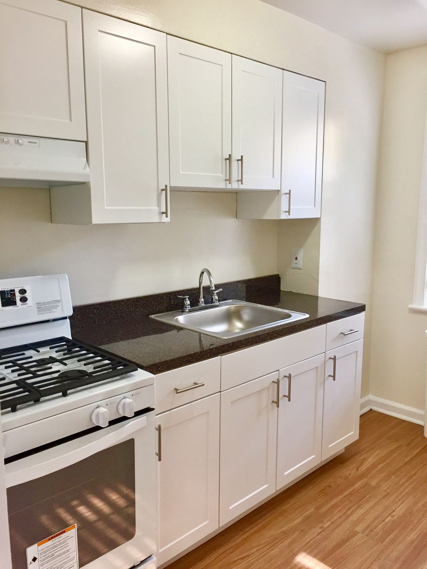 Jenkintown Apartment: 841 Highland Avenue