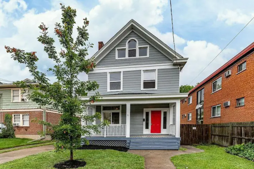 6 BR Home Just Minutes From Downtown Cincinnati – photo 1