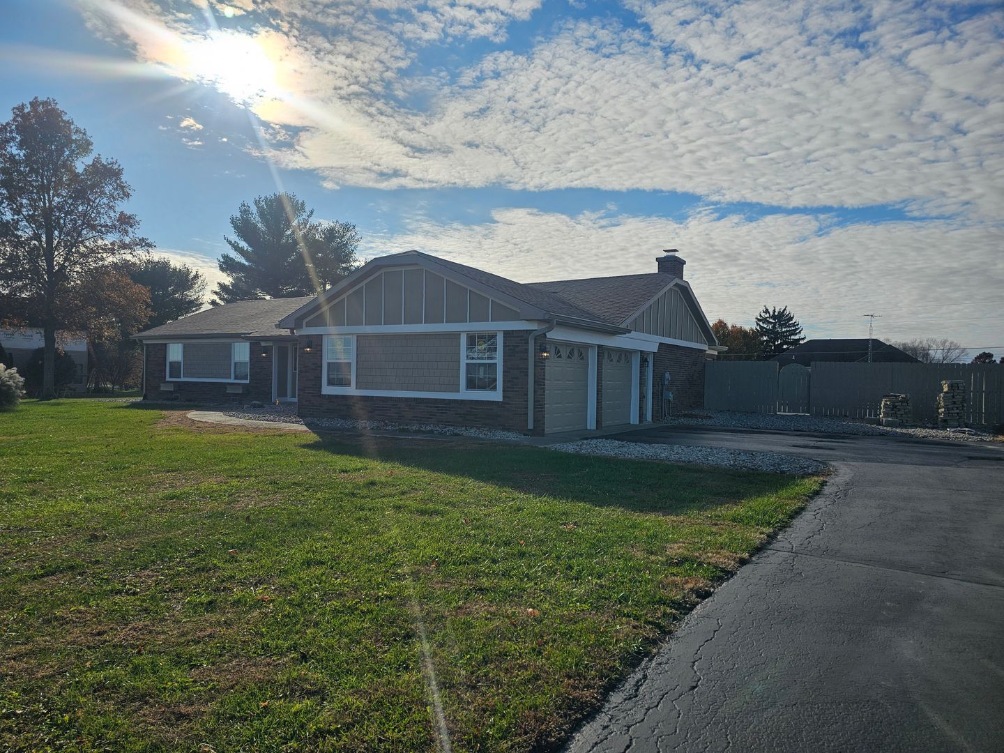 Greensburg House: 795 Country Club Drive