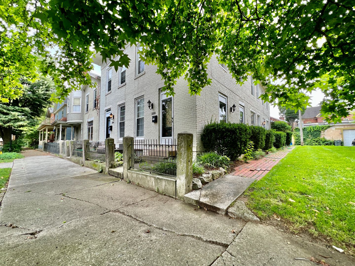 1 Bd Hide away Historic Dayton, Oh Oregon District