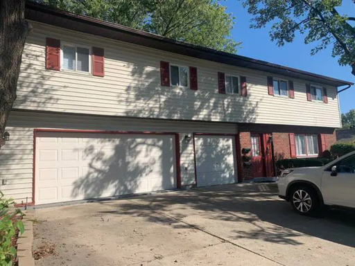 Comfortable Two Bedroom on Royal in Springboro