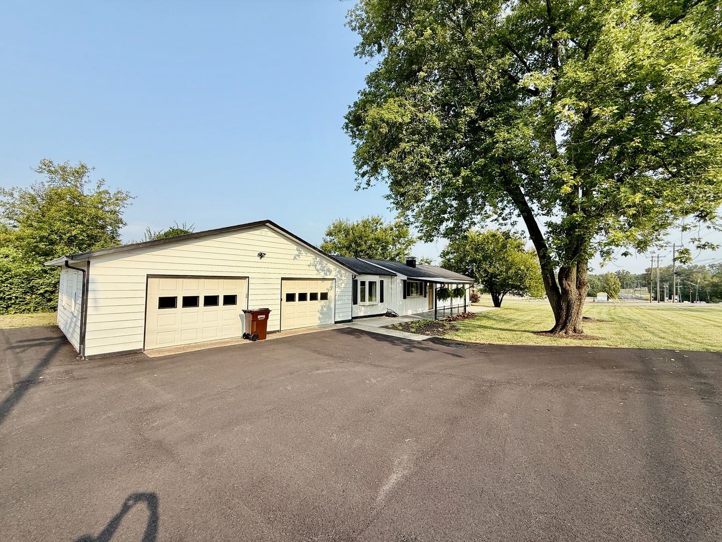 Brand new remodeled home in Monroe!