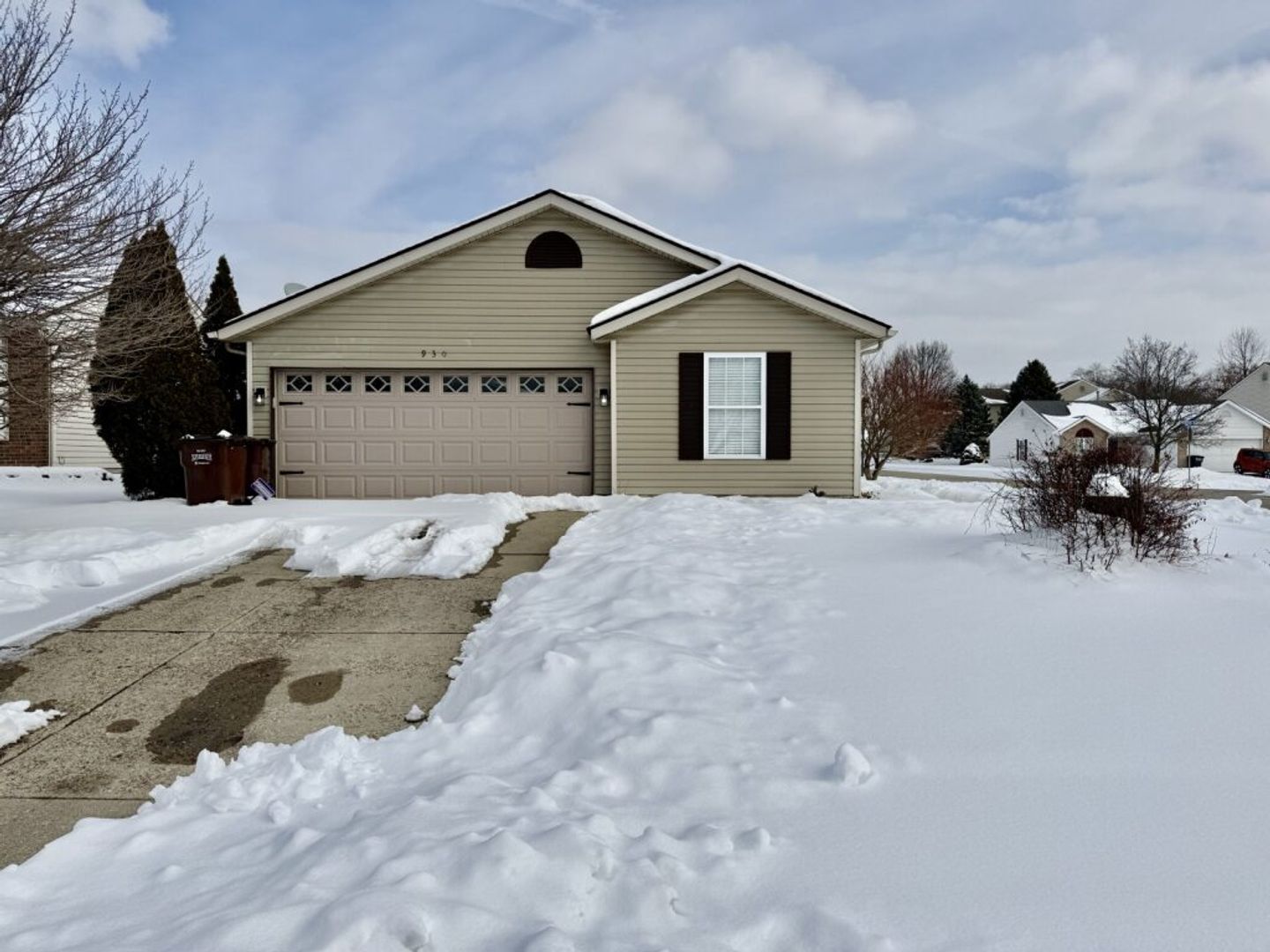 Trenton House: 930 Leora Drive