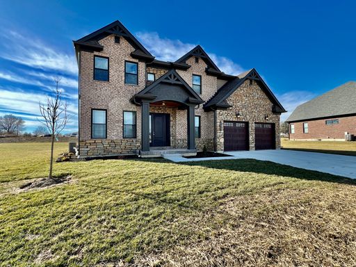 Luxury Home Incredible master suite Liberty Twp OH – photo 1