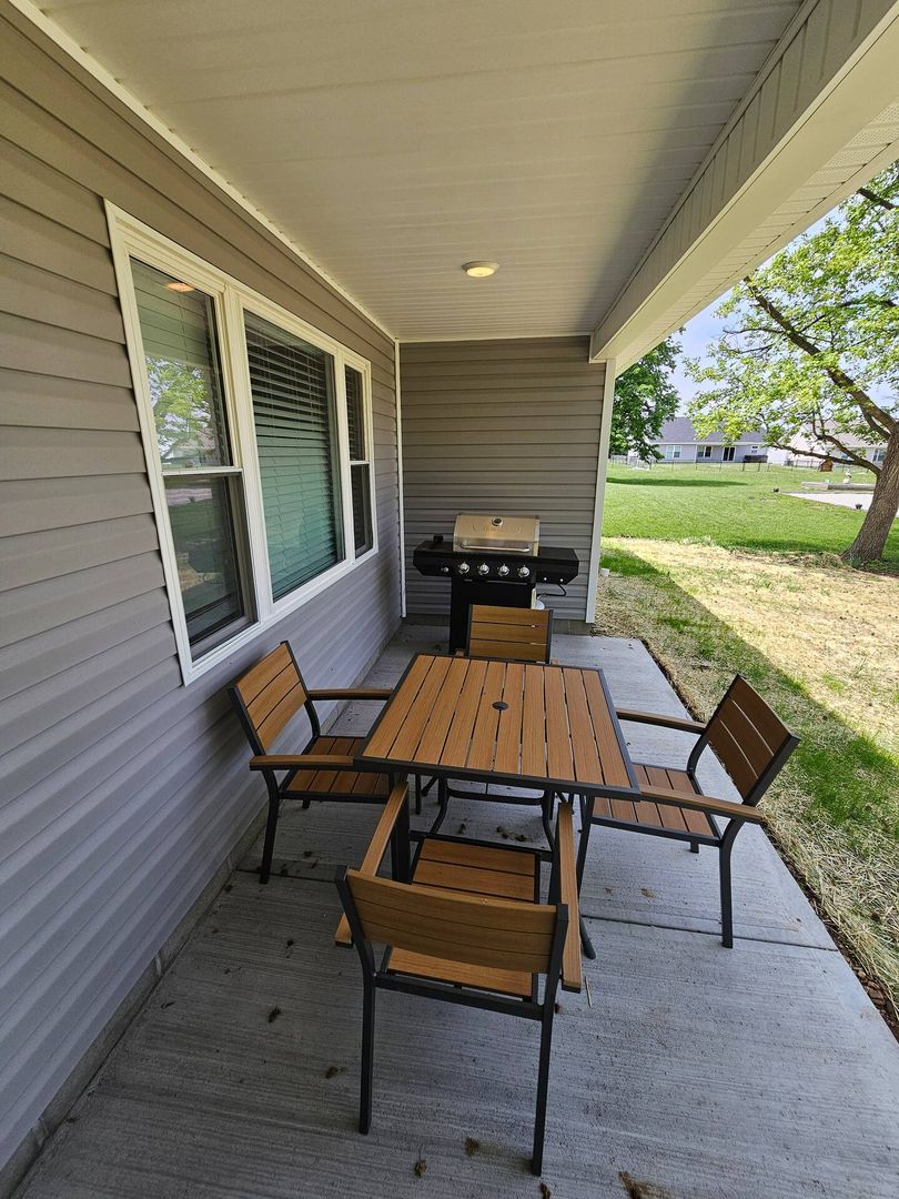 Grill area at STFR - 308 Oak - 1417449104417984755