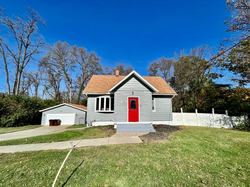 Beautiful 3 BDR Home - Near I-75 – photo 1