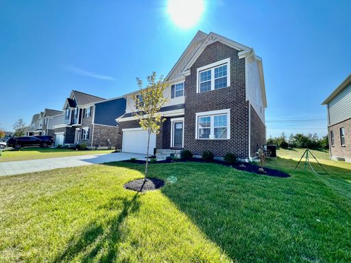 Brand new Executive home in Liberty Twp, Ohio – photo 1