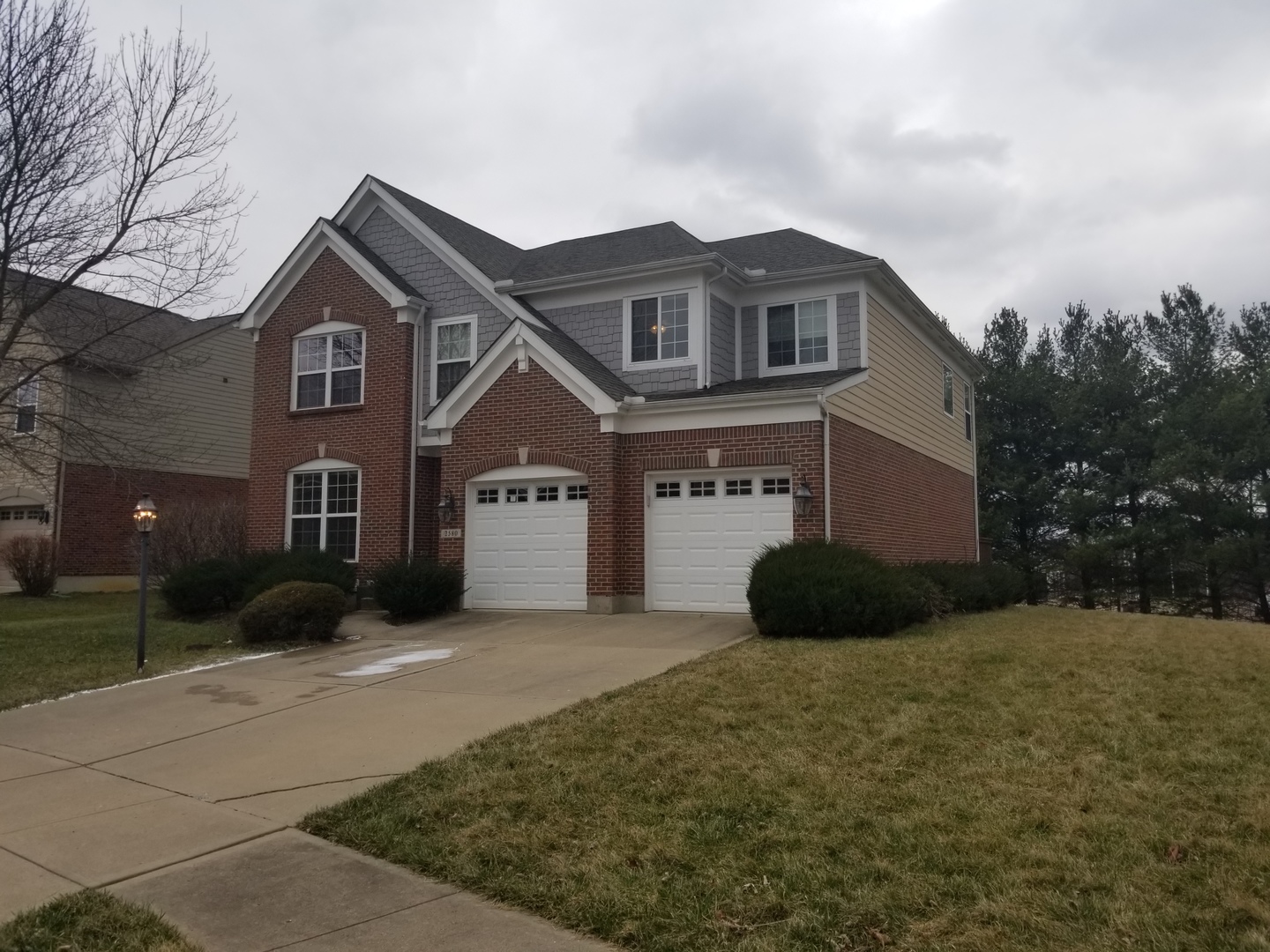 Executive home located near Bellbrook