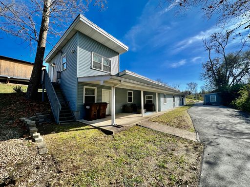 Furnished Rental – photo 1
