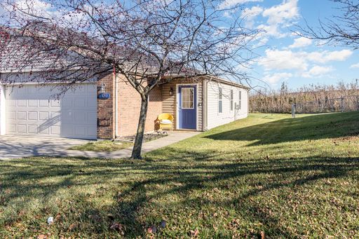 Relaxing home near Interstate