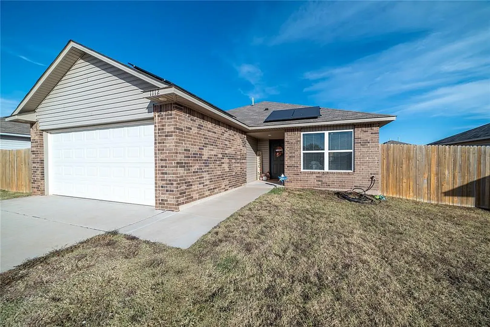 Mustang House: 1112 S Appaloosa Ln