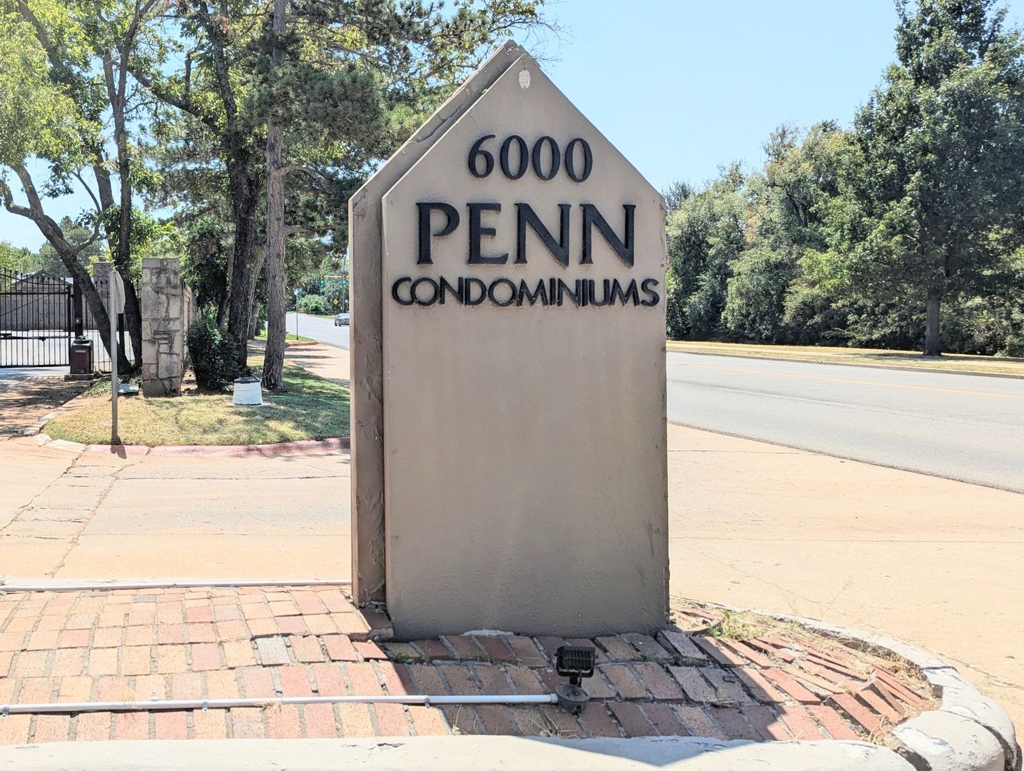 Oklahoma City House: 5916 N Pennsylvania Ave