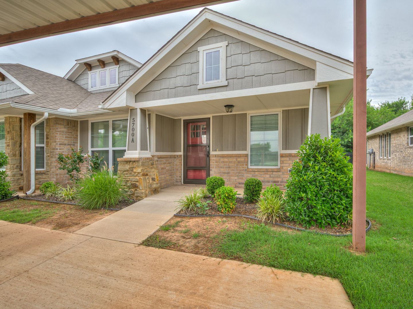 Oklahoma City Apartment: 5700 Campbell Creek