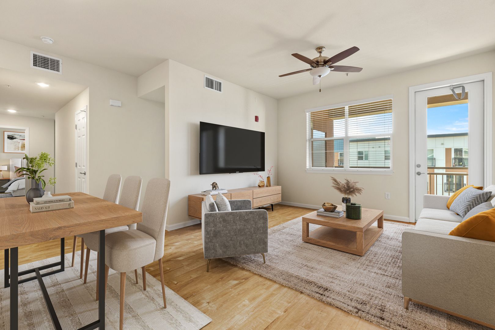 Chico Apartment: 1975 Bruce Road