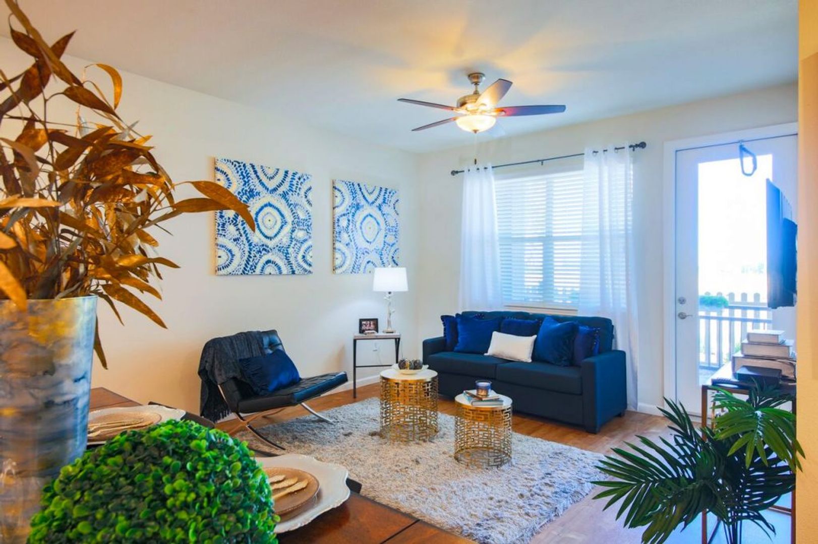 Chico Apartment: 1975 Bruce Road