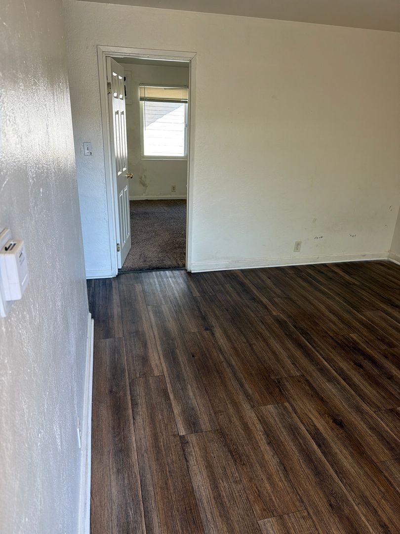 Stockton Apartment: 919 N. Madison St.