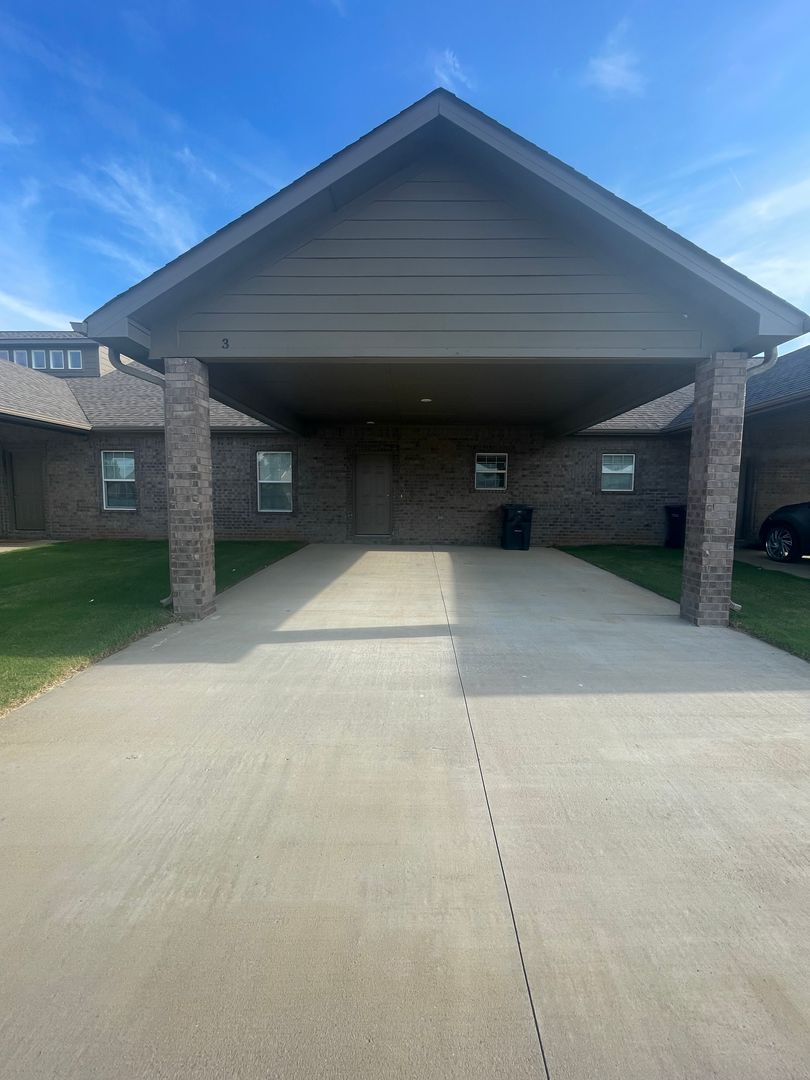 Jonsesboro Apartment: 3104 Olivia Ct Unit 1-4