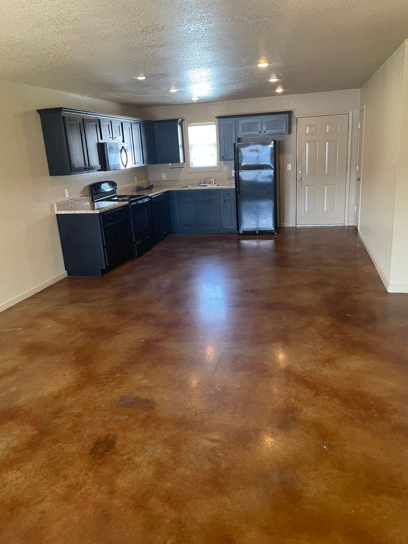 Jonesboro Apartment: 531 East Oak Ave/ 1005 Rains