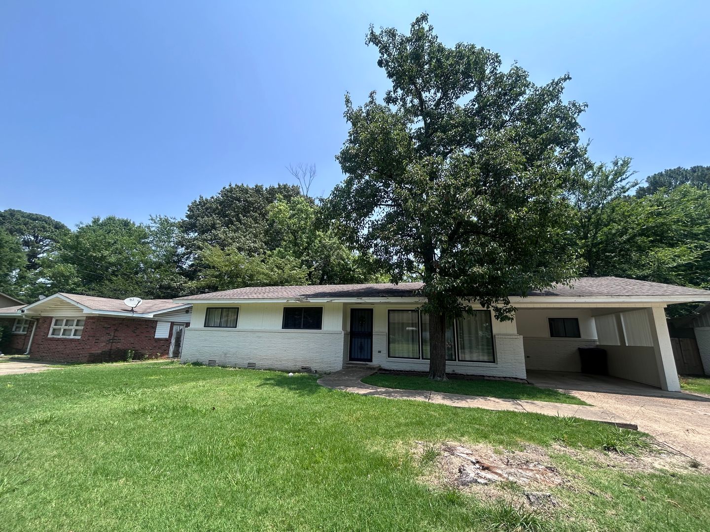 Jonesboro House: 1200 Hester