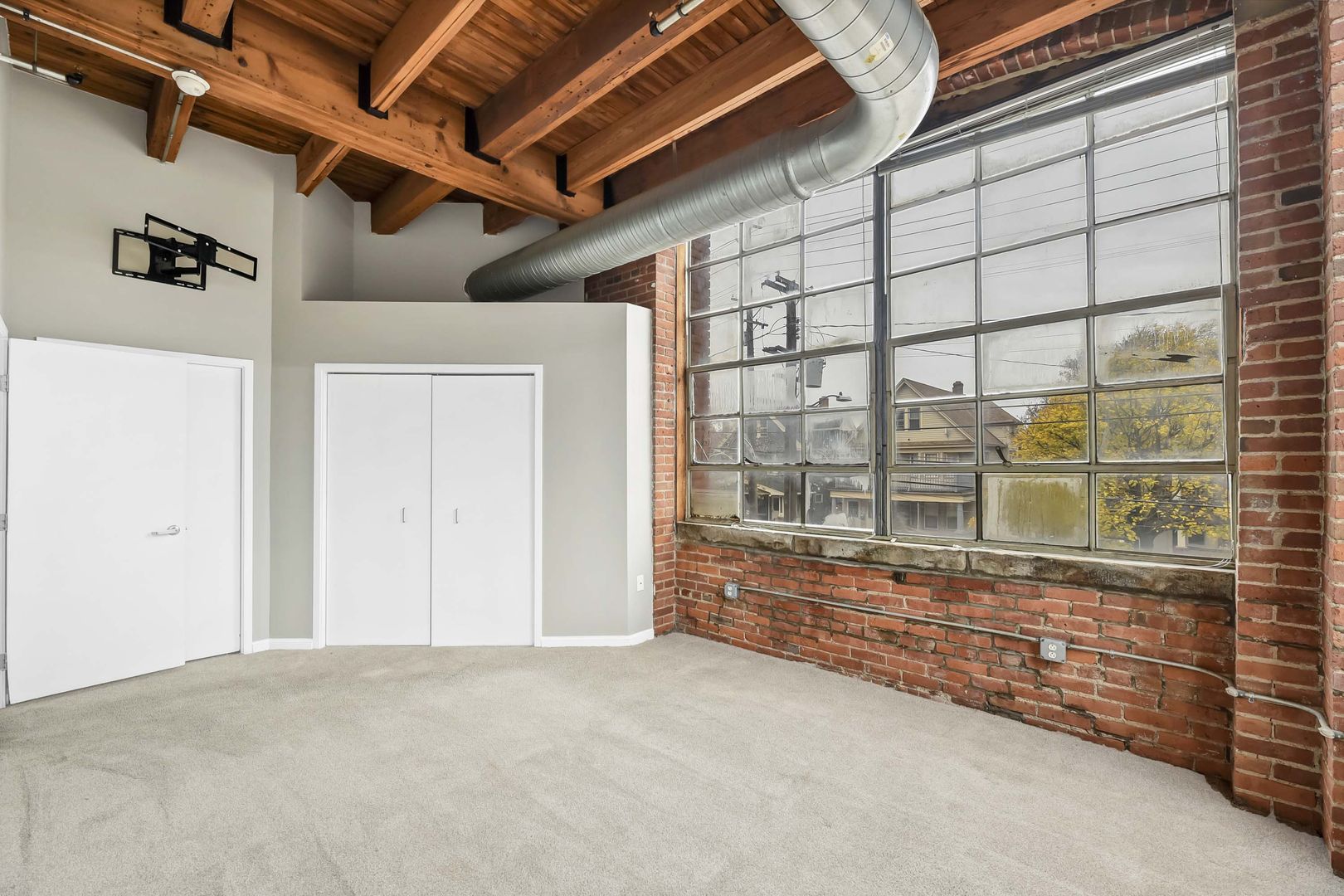 SoHo Lofts 11 of 12