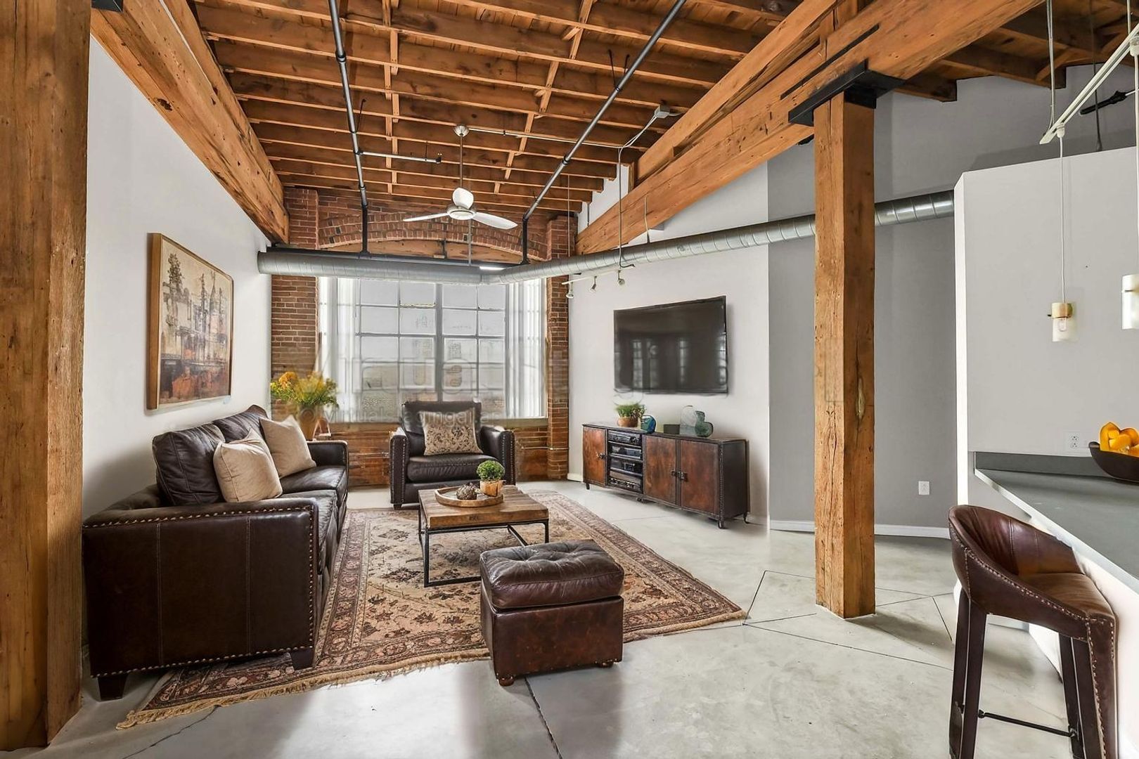 Cleveland Apartment: 3307 Scranton Rd.