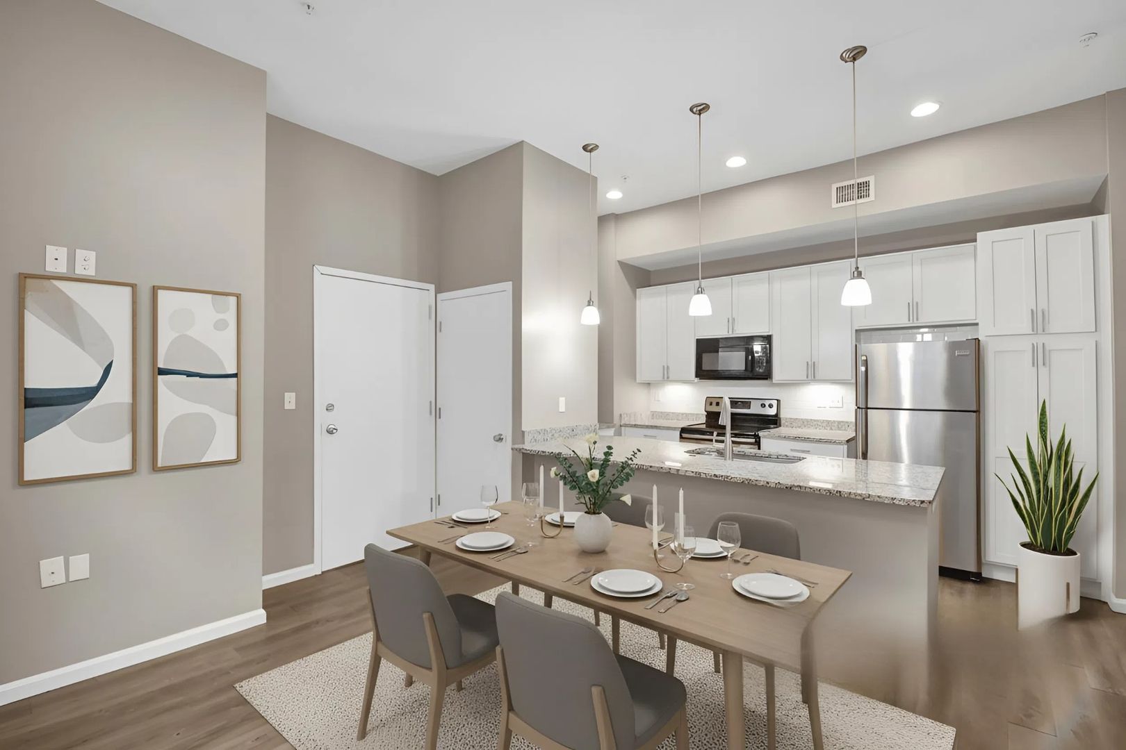 Cleveland Apartment: 2097 Columbus Rd.