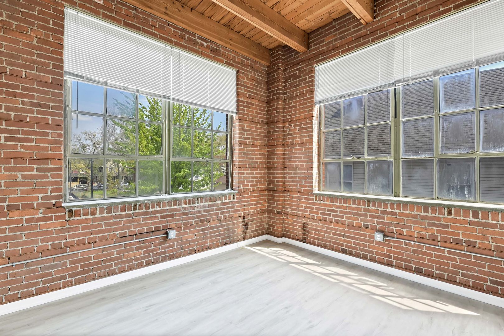 Cleveland Apartment: 3307 Scranton Rd.