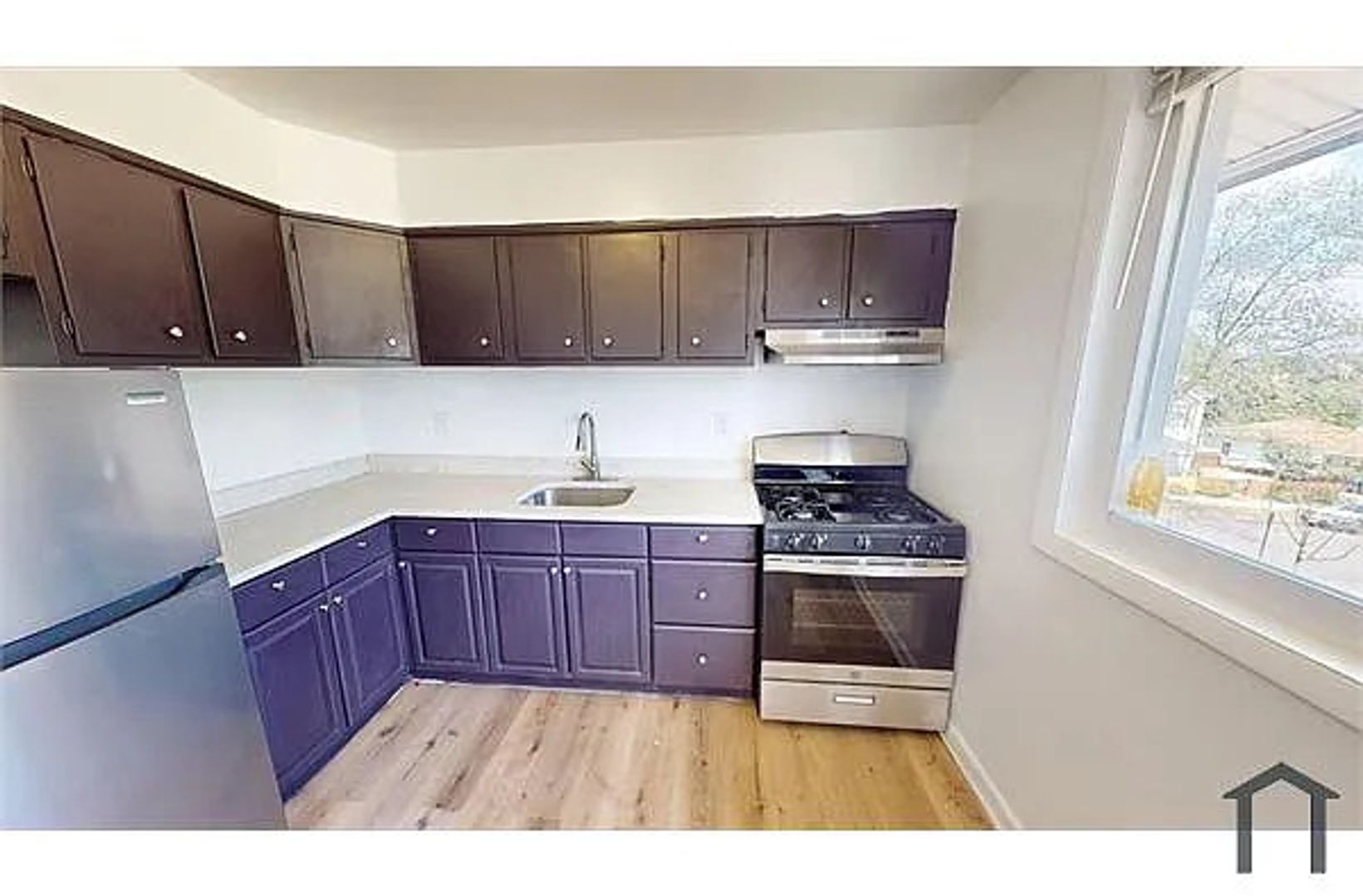 Washington Apartment: 4241 Foote St NE