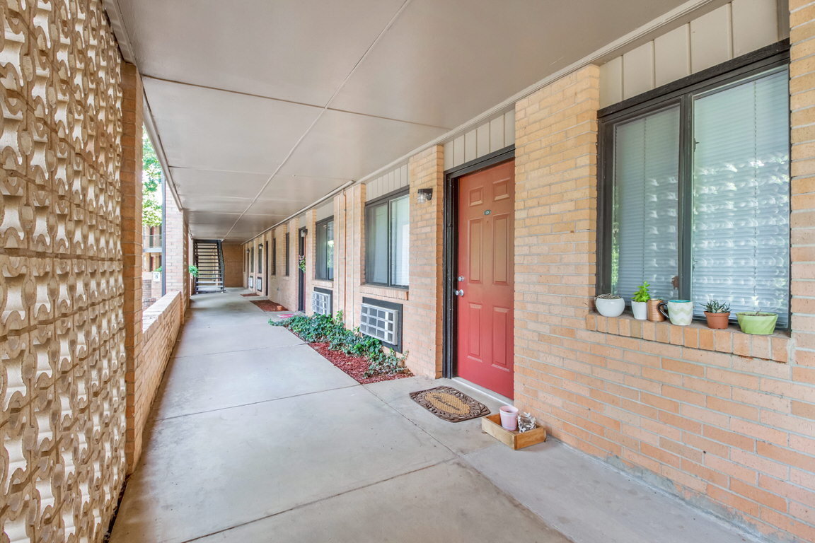 Oklahoma City Apartment: 4641 Woodland Blvd.
