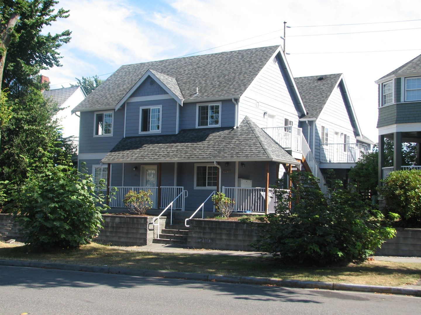 Bellingham Apartment: 1204 N Garden St