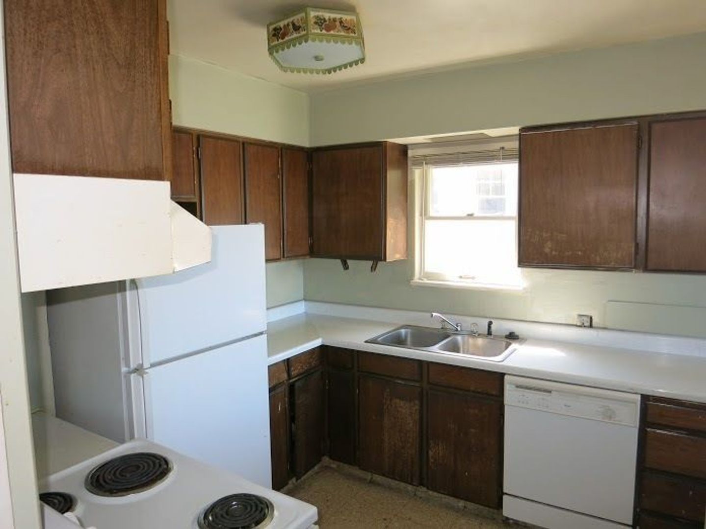 Bellingham Apartment: 521 N Forest St