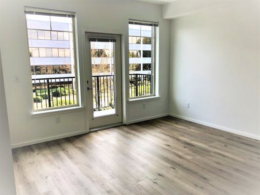 SUMMER SPECIAL: 3 bdrm/1 bath units, in unit laundry, ample parking – photo 1