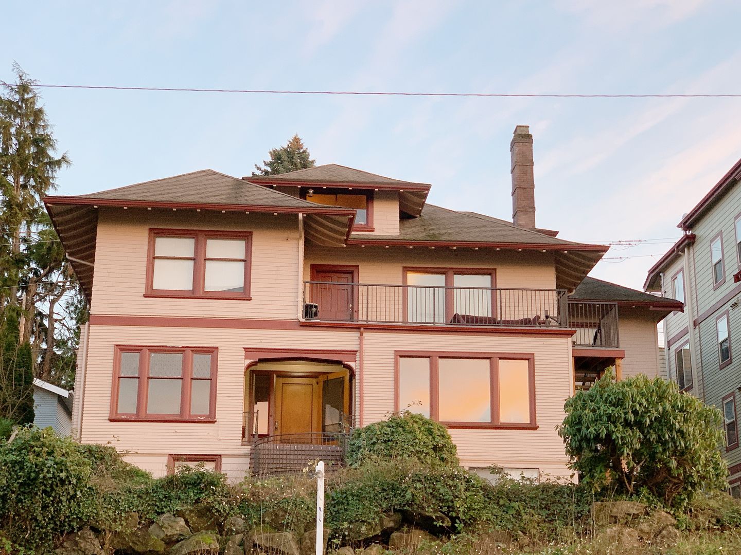 Bellingham Apartment: 1020 N Garden St