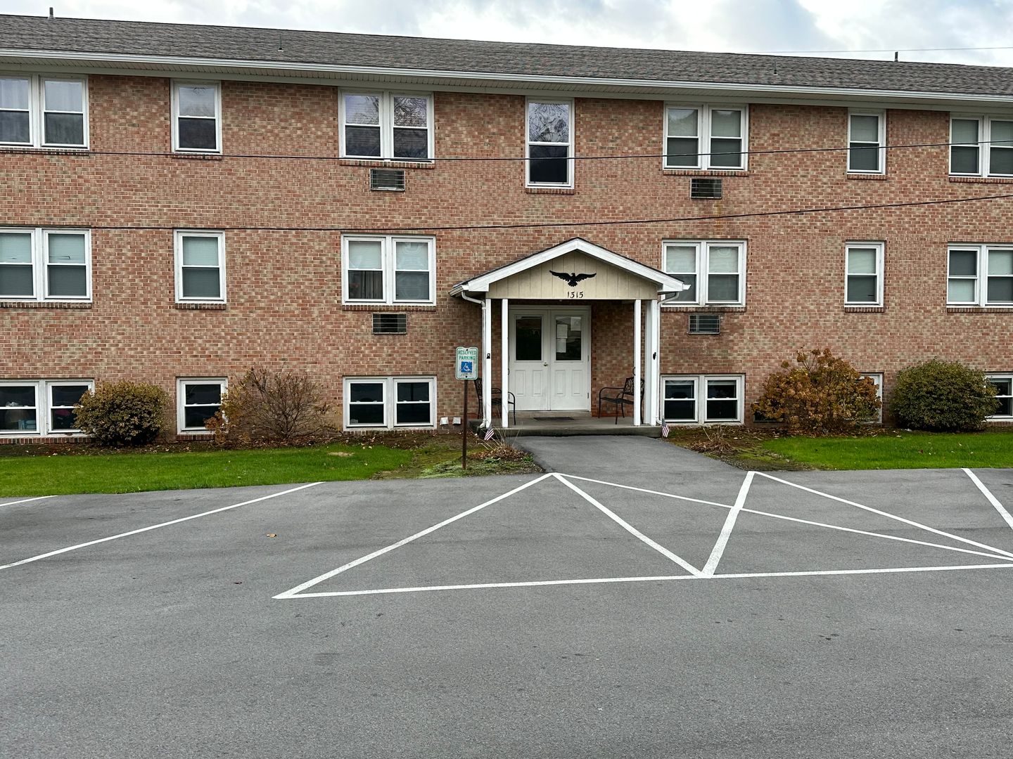 Williamsport Apartment: 1301 Grampian