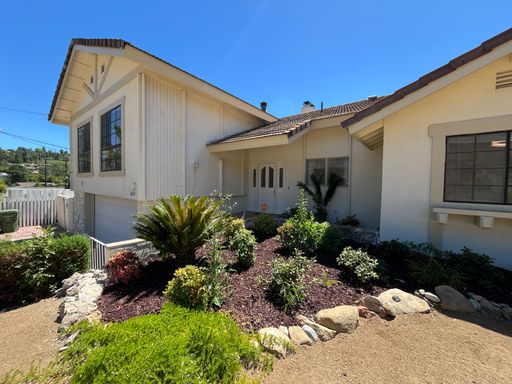 Beautifully Upgraded Woodland Hills Home with Entertainers Backyard and Pool!!