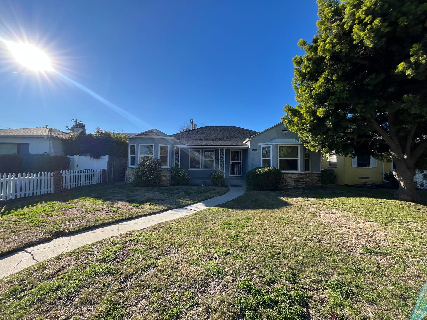 North Hollywood House: 5123 Auckland Ave.