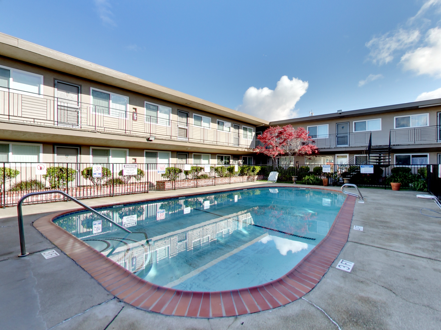 SAN LEANDRO Apartment: 14377 BANCROFT AVENUE