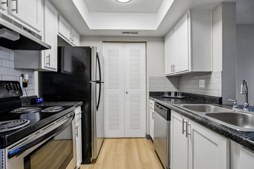 182 West Plumtree Lane, #26K – photo 1