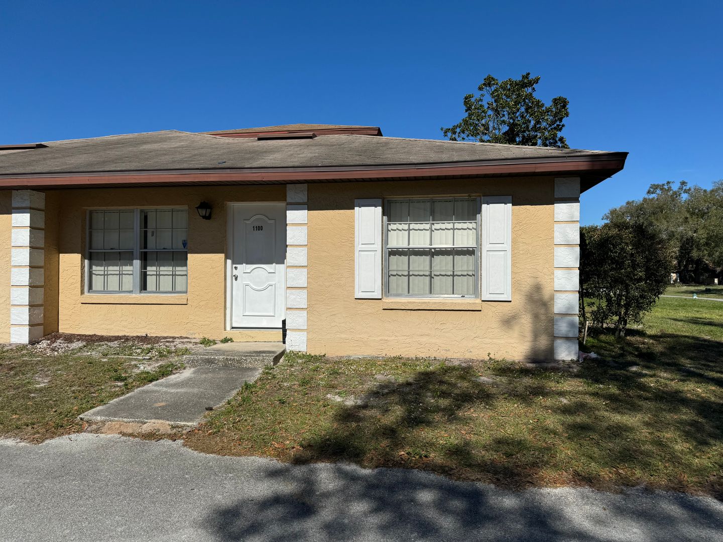 ORLANDO House: 1100 SOPHIE BLVD