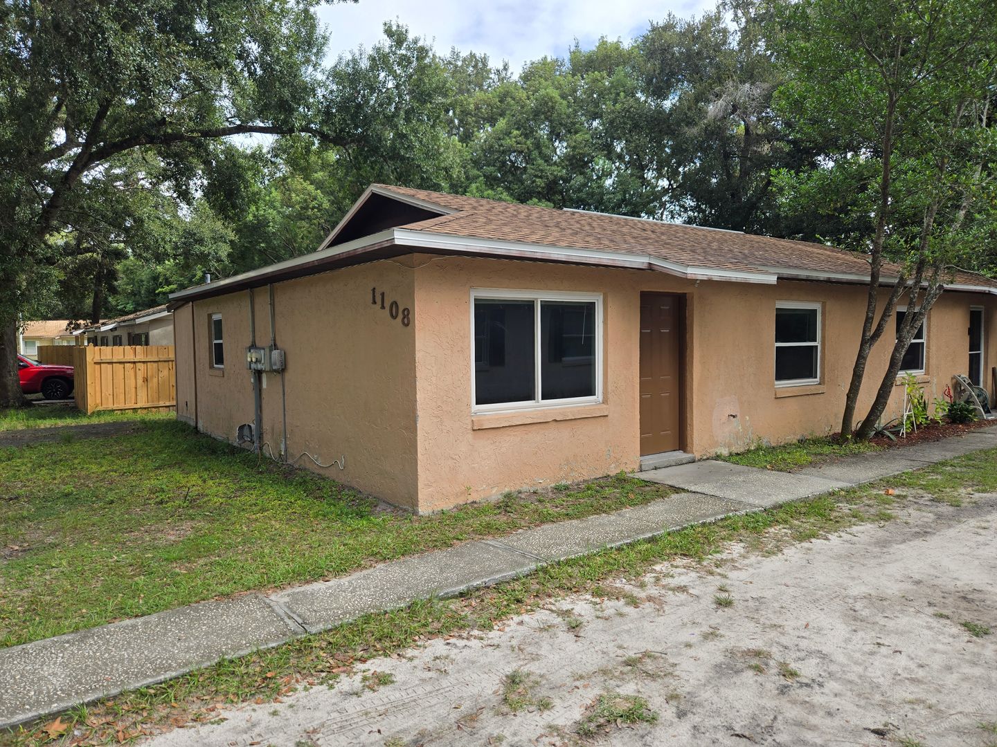 LEESBURG Condo: 1108 BIRCHWOOD COURT